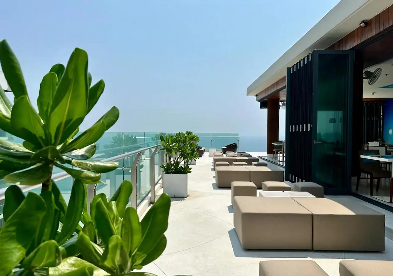 Coastal Chic 2Br 120M2 Wt Sea View My Khe Beach Da Nang