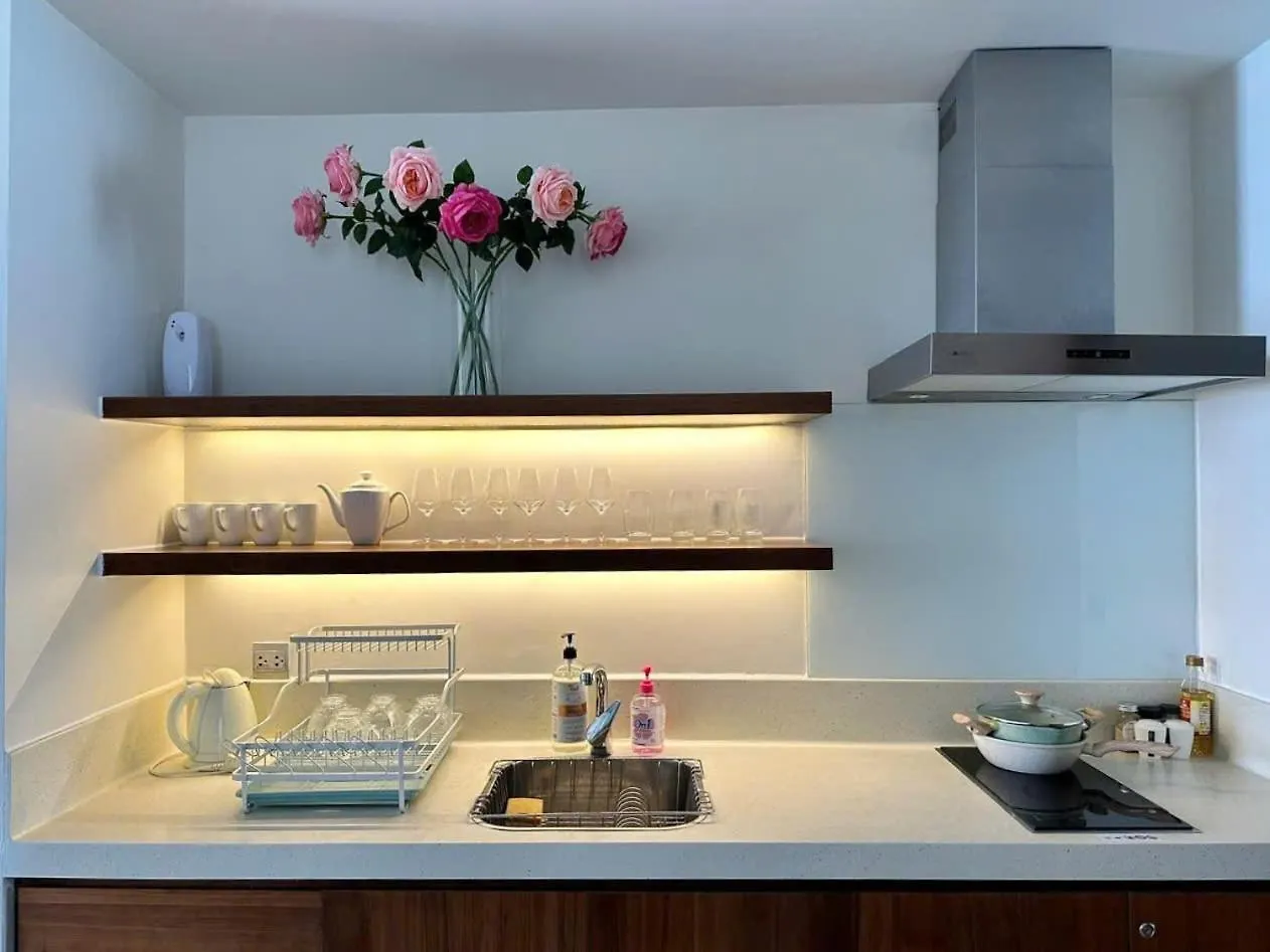 Coastal Chic 2Br 120M2 Wt Sea View My Khe Beach Da Nang Apartment