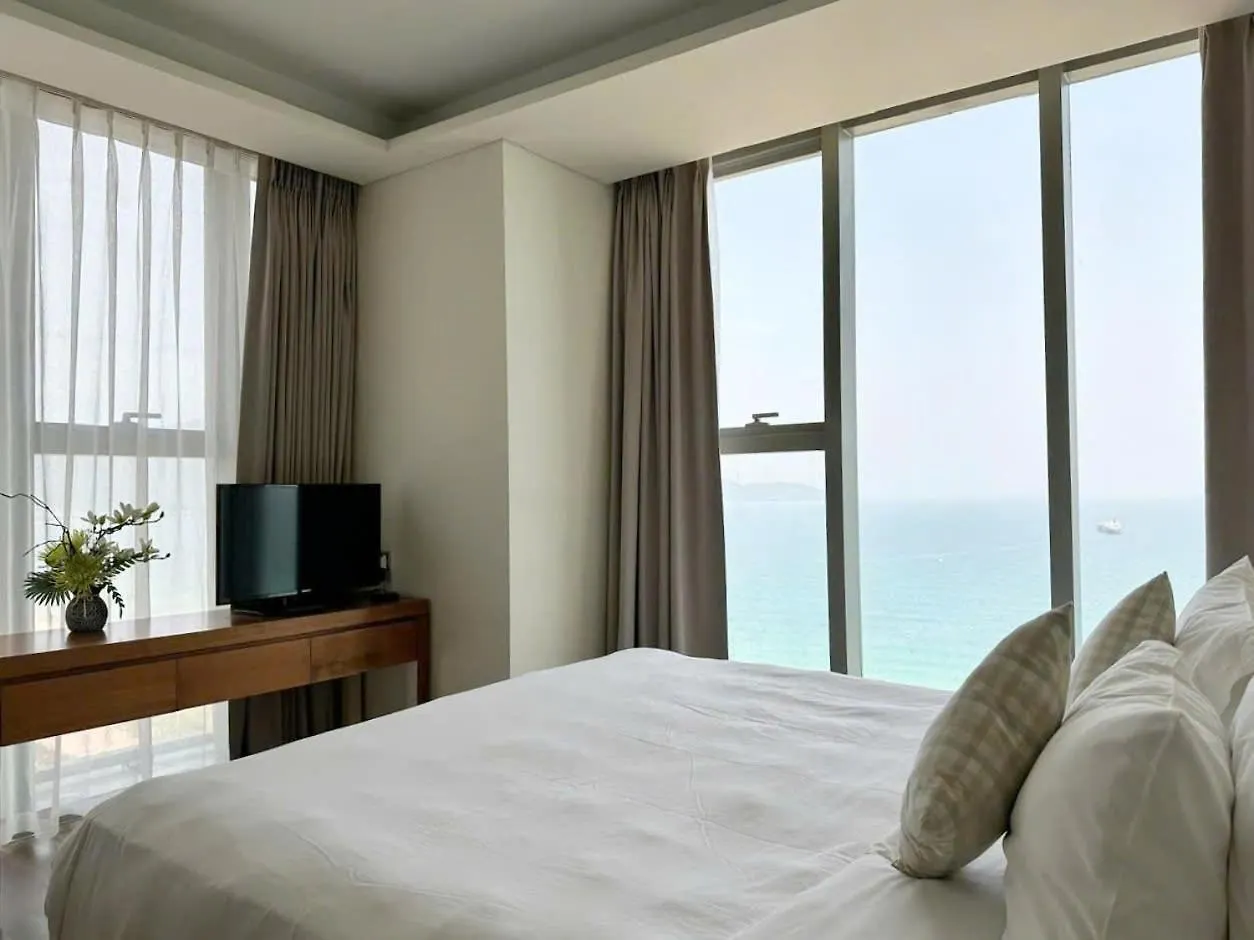 Apartment Coastal Chic 2Br 120M2 Wt Sea View My Khe Beach Da Nang Vietnam